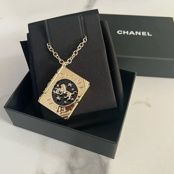 Chanel 2022 Lion Book Long Pendant Necklace - Picture 2 of 10